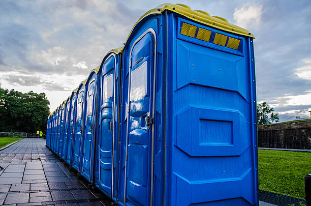 Best Porta potty delivery and setup  in Loughman, FL